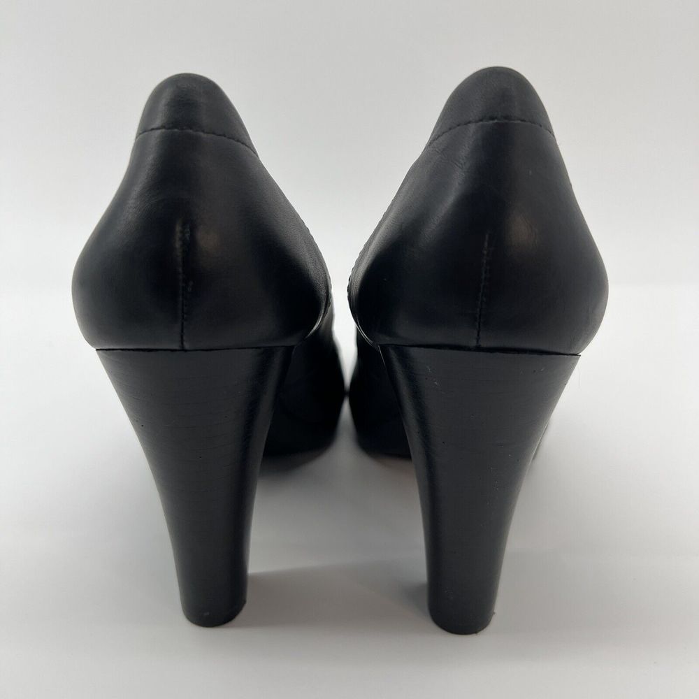 Tsubo Pumps Women's 8.5 Black Leather Gray Suede Stacked 4” Heels Buttery Soft‎ - Picture 5 of 11